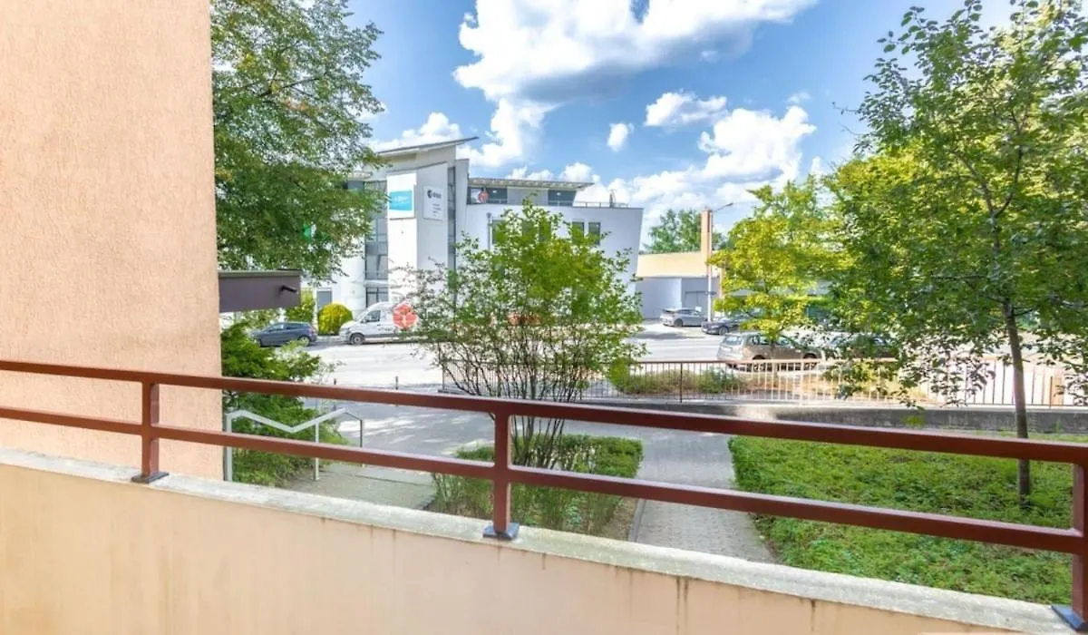 Apartment With 2 Balconies In נירנברג גרמניה